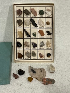 lot 81 image: Rock Collection