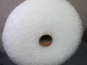 Roll of 12 inch x 100ft Staples Bub...