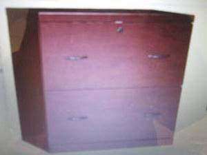 2-Drawer Lateral File Cherry Cabine...