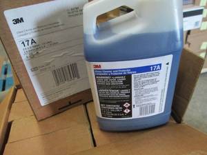 4- 0.5 Gallons 3M Glass Cleaner & P...