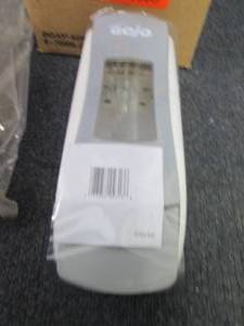 4 GOJO 8784-06 ADX-7 Dispenser, 700...