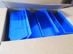 Box of Medium Blue Organizing Bins...