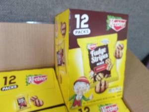 4- 12ct 1 oz Keebler Fudge Stripes ...