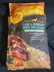 Wild Harvest Premium Dog Food Lamb & Brown Rice with Carrots - 14LB