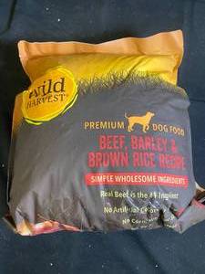 Wild Harvest Premium Dog Food Beef, Barley, & Brown Rice Recipe - 14LB Bag