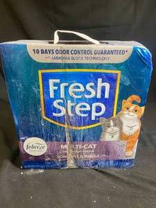 Fresh Step Multi-Cat Extra Strength Cat Litter - 25LB Box