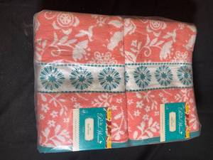 The Pioneer Woman Mazie Coral Bath Towels 6-Pack