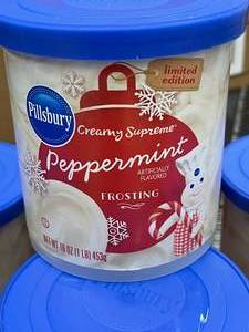 lot 222 image: Pilsbury Peppermint icing 7 X 16oz tubs&nbspBest&nbspBy 02282025