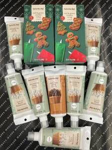 lot 263 image: Cookie Icing Variety Bag