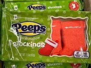 lot 560 image: Peeps Marshmallow Stockings Box of 24 Best by 062025