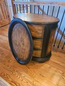 lot 6 image: Butler Tray Top Cabinet from Pulaski Furniture