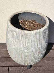 lot 100A image: Ceramic Natural Finish 24 inch Planter