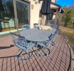 lot 9 image: Weave Pattern Mold Aluminum Outdoor Patio Table