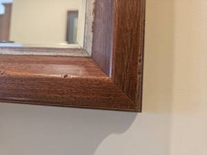 lot 121 image: Handsome Oak Frame Hall Mirror