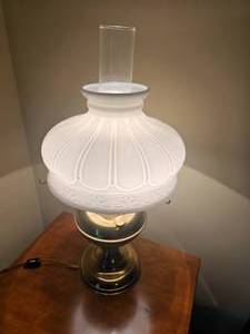 lot 124 image: Milk Glass Hurricane Shade Parlor Lamp
