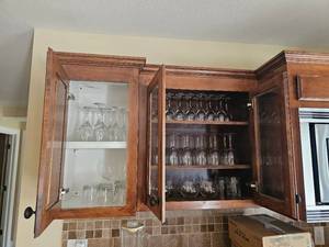 lot 143 image: Large Bar Collection of Clear Glassware