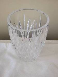 lot 146 image: Marquis Waterford Lead Glass Centerpiece Bowl