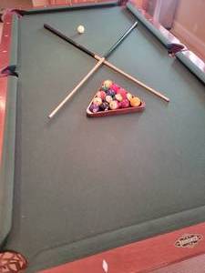 lot 12 image: Brunswick Mahogany Brookstone II Pool Table with Accessories  8 foot