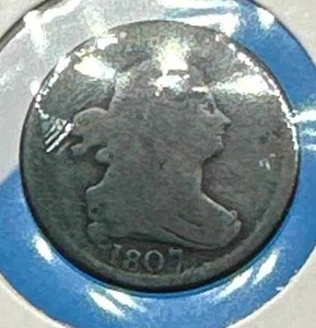 lot 9 image: 1807 Half Cent