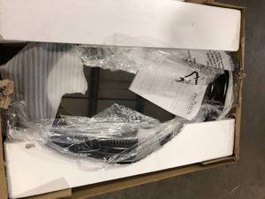 lot 5 image: 20 in. W x 30 in. H Oval Medicine Cabinet with Mirror see pictures