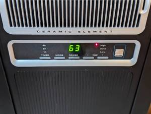 lot 42 image: Lasko Ceramic Space Heater