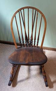 lot 44 image: Vintage Windsor Style Rocking Chair