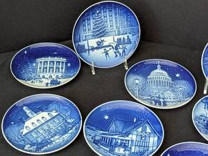 lot 73 image: Bing and Grndahl Blue and White Christmas Plates