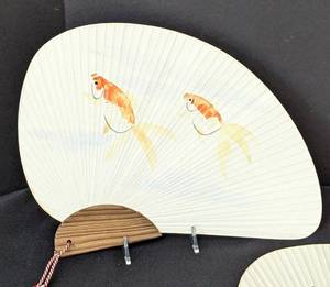 lot 77 image: Vintage Japanese Painted Paper Fans