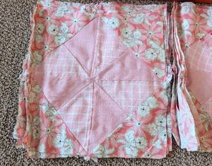 lot 89 image: Pink Quilt Squares