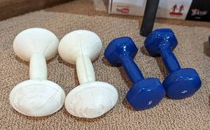 lot 102 image: Hand Weights and Pull Up Bar