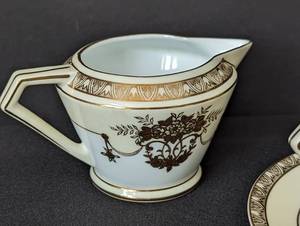 lot 123 image: Vintage Noritake Cream and Gold Tea Set