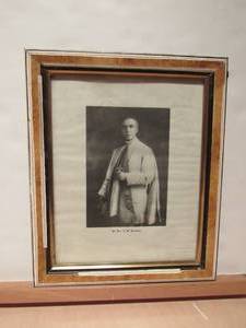 lot 121 image: Vintage Silk tapestry of Tower of PisaFramed historic Persona Racing framed print