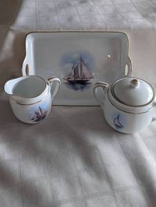 lot 68 image: 5 pieces  Vintage Noritake china creamersugar, tray  Adderley Bone china Pink Mum creamer & Sugar bowl