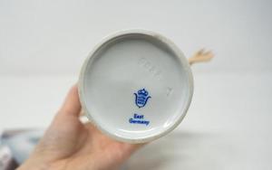lot 46 image: Capture the Glide Vintage Porcelain Figure Skater (9) Lladro Figure Skater (9)