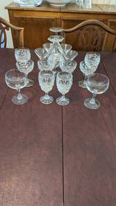 lot 37 image: Vintage Glasses  18 mixed martini, wine, dessert