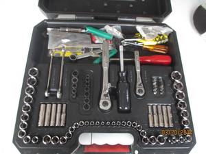 lot 25 image: Craftsman Mechanics Tool Set, 94-Piece