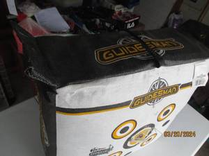 lot 35 image: Guidesman 32-54WT Crossbow and Compound Target Bag