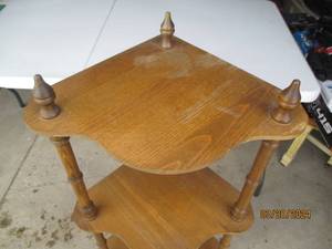 lot 49 image: Vintage Three-Tier Wooden Corner Stand