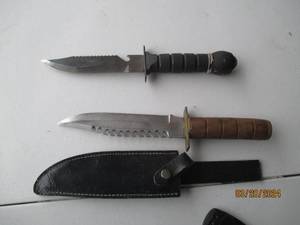 lot 68 image: Assorted Fixed Blade and Folding Knives Collection