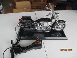 lot 115 image: Harley-Davidson Telephone in Motorcycle Design