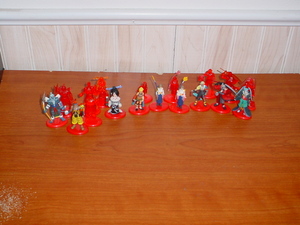 lot 30 image: Revolving Display Stand with Variety of ZELDA & Coca Cola Final Fantasy Miniature Figures and Accessories
