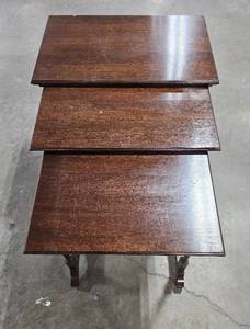 lot 7 image: VTG Ethan Allen Georgian Court Nesting Tables (some water marks)