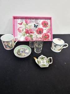 lot 194 image: 2 Small Plate and 1 Mug from Flower Fairies Royal Worcester - Made in England, 1 The Laskett Gardens ButterflyDragonfly Mug, Pink Floral Tray and More