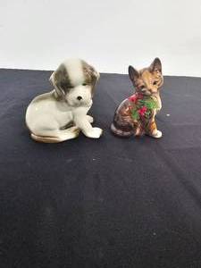lot 195 image: VTG Enesco Christmas Brown Cat Figurine, VTG Robert Simmons California Pottery St. Bernard Puppy Dog Figurine