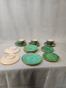 lot 159 image: Italian Made Pottery (3) Cups, (3) Saucers & (7) Plates
