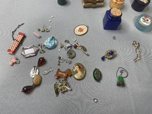 lot 117 image: 6 Shadow Box w Miniatures, 3 HairHat Pins, Little 2 Ring Boxes of Various Designs, Gem Stones, Misc Charms, Brooches, Earrings, ETC