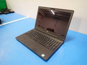 Dell&nbspLatitude 5590 Laptop &nbspINTEL(R) CORE(TM) I5-8350U CPU  1.70GHZ  16GB DDR4 SDRAM  256GB SSD  15.6 screen with 1920 x 1080 HD Resolution  NO OS  Includes power adapter&nbsp