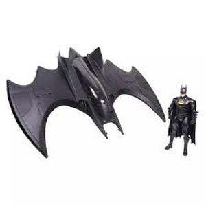lot 9 image: THE FLASH Movie Batwing and Batman Action Figure 27 Spinmaster