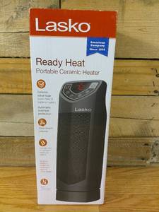 lot 438 image: Lasko Ceramic Mini Tower Heater - Ready Heat