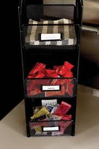 lot 470 image: Onyx Tower Break Room Organizer